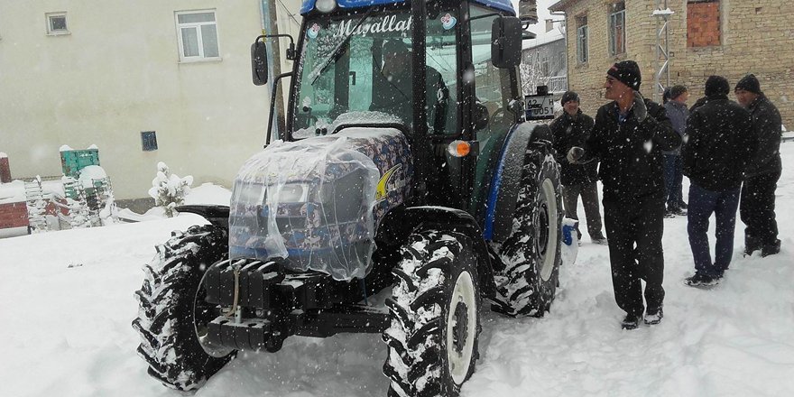 Beyşehir’de dış mahallelerde karla mücadelede yeni dönem