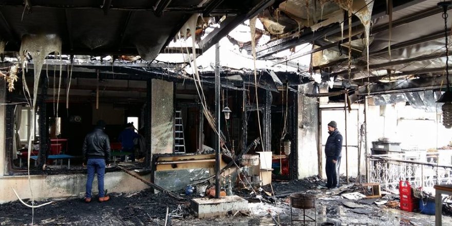 TSYD lokalinde yangın çıktı 