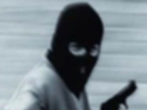 Aksaray'da maskeli gasp iddiası