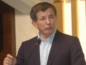 Bakan Davutoğludan duygusal konuşma