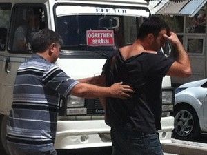 Konya'da başına çekiçle vurulan kişi yaralandı