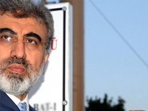 Yıldız: Hakkari'de petrole rastladık