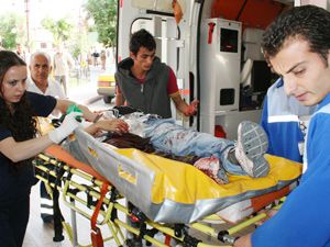 Kafe çalışanı, tartıştığı liseli genci bıçakladı