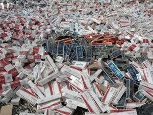 8 bin 100 paket kaçak sigara ele geçirildi