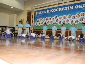 Şeker’in miniklerinden yılsonu etkinliği