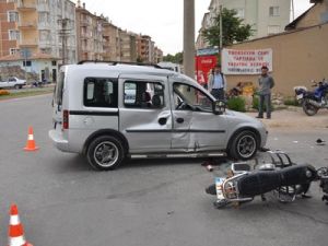 Karaman'da trafik kazası: 4 yaralı