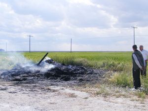 Eskil'de iş yeri kundaklandı