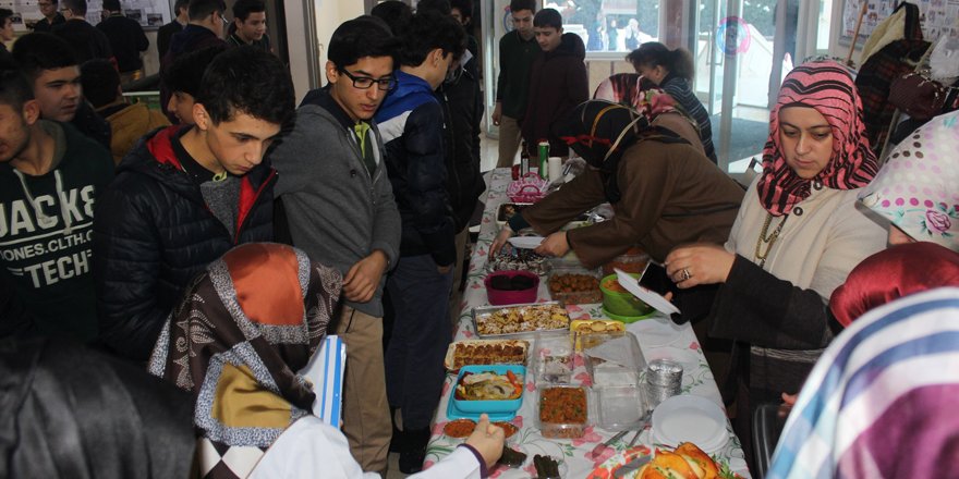 Enderun’dan Halep için yardım kermesi