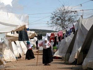 Suriye'den kaçış sürüyor