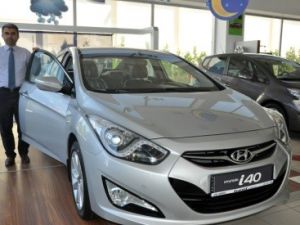 Hyundai İ40 İrent Plazada