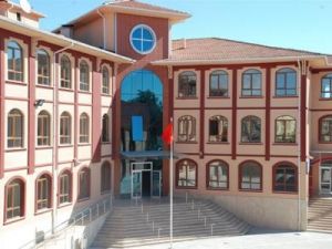 Karatayın okulu açılıyor