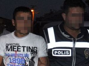 Babaanesine gaz sıkıp 2 bin lirasını gasp etti