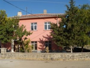 Altılar Köyü Sağlık Evi yeni binasına taşındı