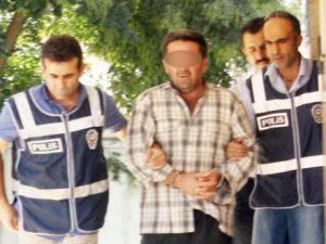 Kızının sevdiği gencin babasını öldürdü