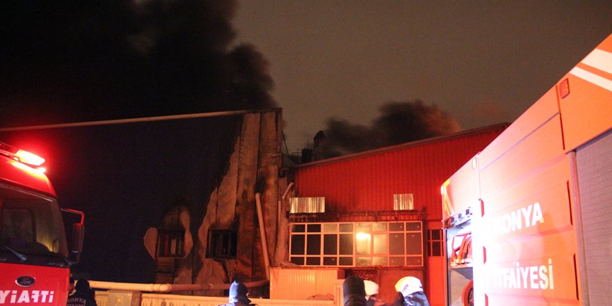 Konya'da ahşap atölyesinde yangın