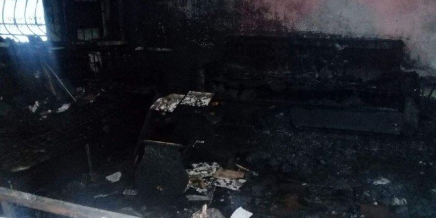 Kulu’da gurbetçi ailenin dairesinde yangın çıktı