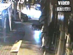 30 saniyede hırsızlık güvenlik kamerasında