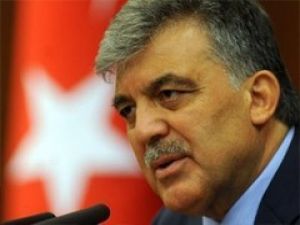 Gül'e Facebook'ta hakarete hapis