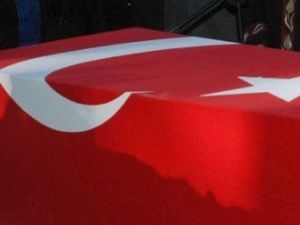 Hakkari'de 2 asker şehit oldu 13 PKK'lı öldürüldü