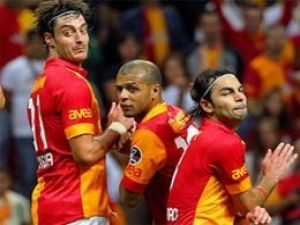 Galatasaray'da dört sorun bulundu