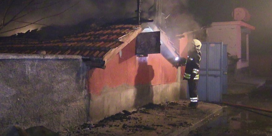 Konya’da samanlık yangını