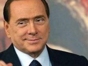 Berlusconi'yi absürd buldu