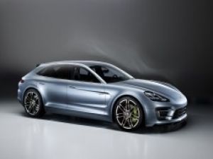 Porscheden Pariste 3 dünya lansmanı