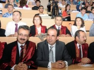 Selçuk Tıpta beyaz coşku