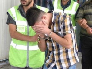 Satamadan yakalandılar!