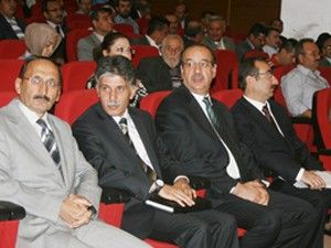 Kalifiyede istenilen yerde değiliz