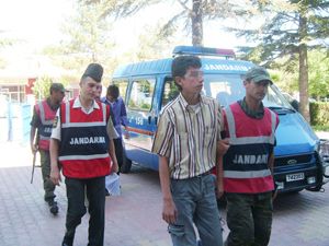 23 metrelik tren raylarını çaldılar