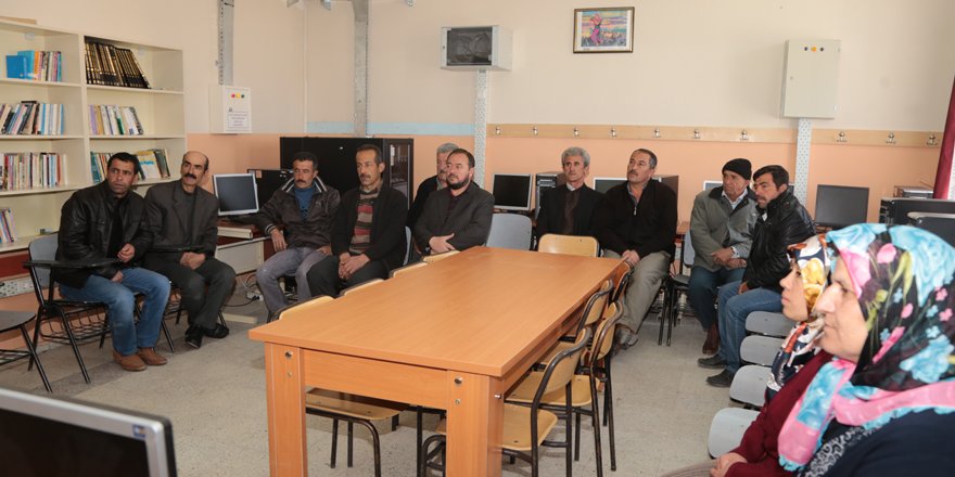 Halkapınar'da vatandaşlarla buluşma toplantısı