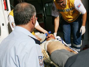 Babasının silahıyla oynarken kendini vurdu