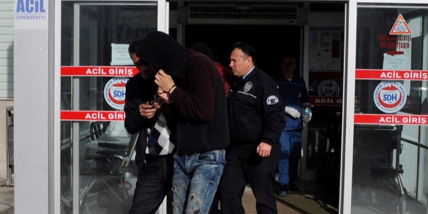 Seydişehir’de marketten hırsızlık şüphelileri yakalandı