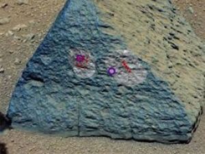 Mars'taki bu kaya çok sıradış