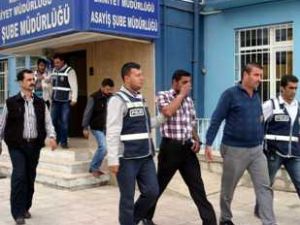 Kamyonu parçalayıp satmışlar