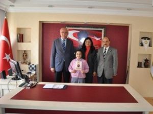Sena'dan Başkan Çat'a şiir