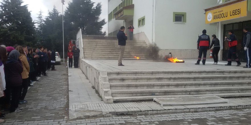 Akşehir’de deprem ve yangın tatbikatı