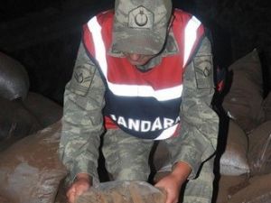 40 ton çay kalıntısı ele geçirildi