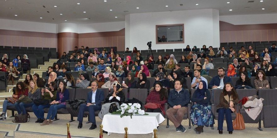 Selçuk’ta İran Türklerinin Nevruz kutlamaları anlatıldı