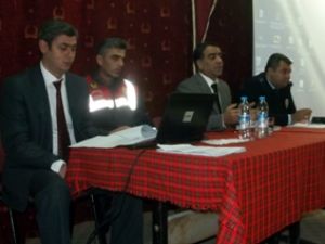 Servis şoförlerini bilgilendirme semineri