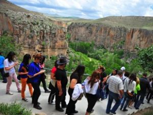 Ihlara Vadisi'ne turist ilgisi artıyor