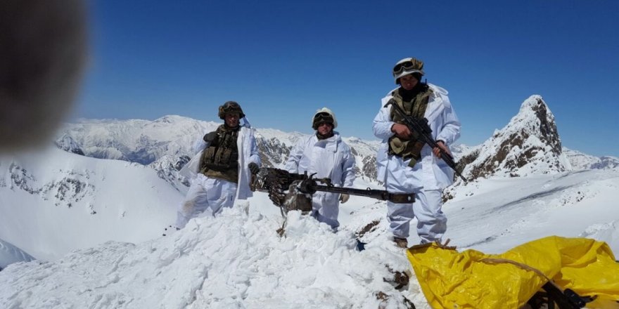 Hakkari'de 19 terörist öldürüldü