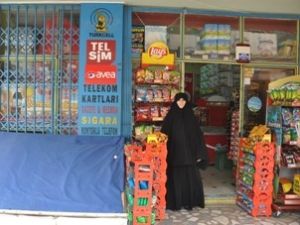 Hırsız, az hırlı değil