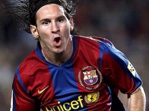 Messi rekora doymuyor