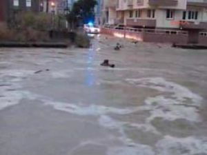 Sel felaketinden yürek yakan haber!