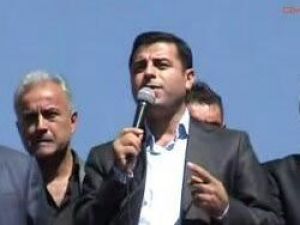 Demirtaş: İmralı'ya bizi gönderin