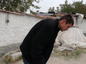 Komutan dayağı askeri bu hale getirdi!