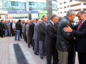 MHP'de bayramlaşma