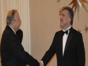 Gül, ilk kez kutlamaları Köşk'te kabul etti